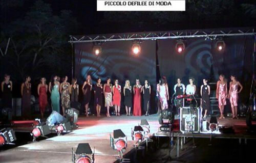 Small fashion shows