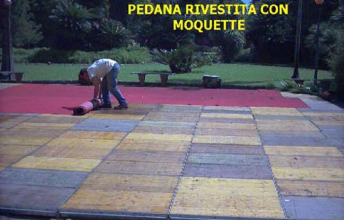 Platform covered with carpet
