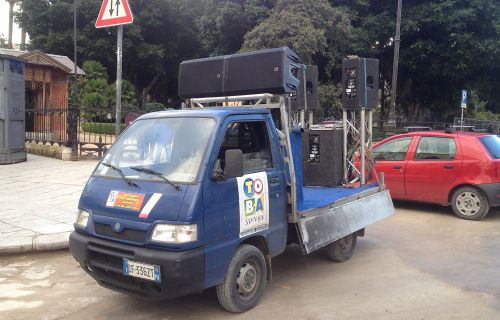 Sound System su Camion per piccoli budget